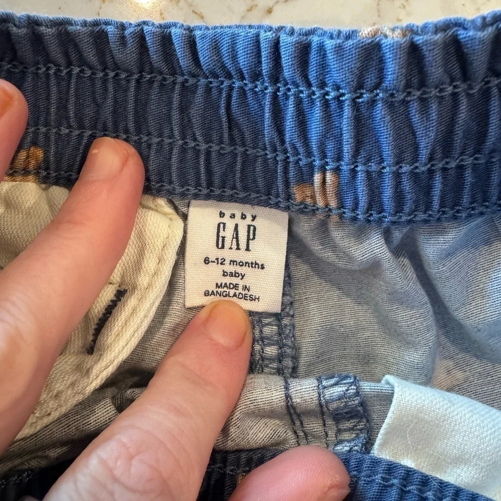 Gap- blue Kids Shorts with Bear Print 6-12mos